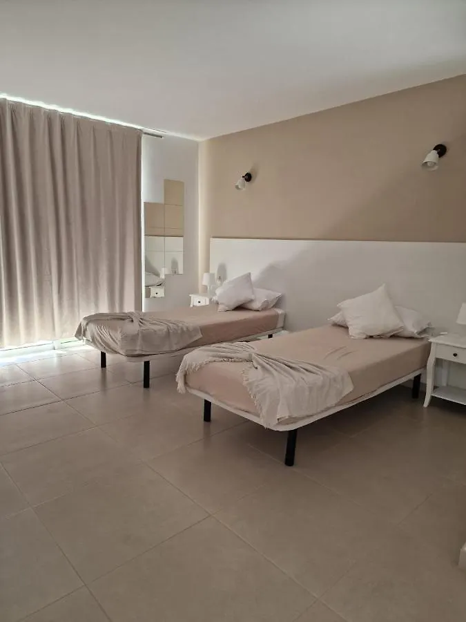 Duplex De 2 Habitaciones Y 2 Banos Y Con Jackuzzi Privado Tamaimo 0*,  Espagne